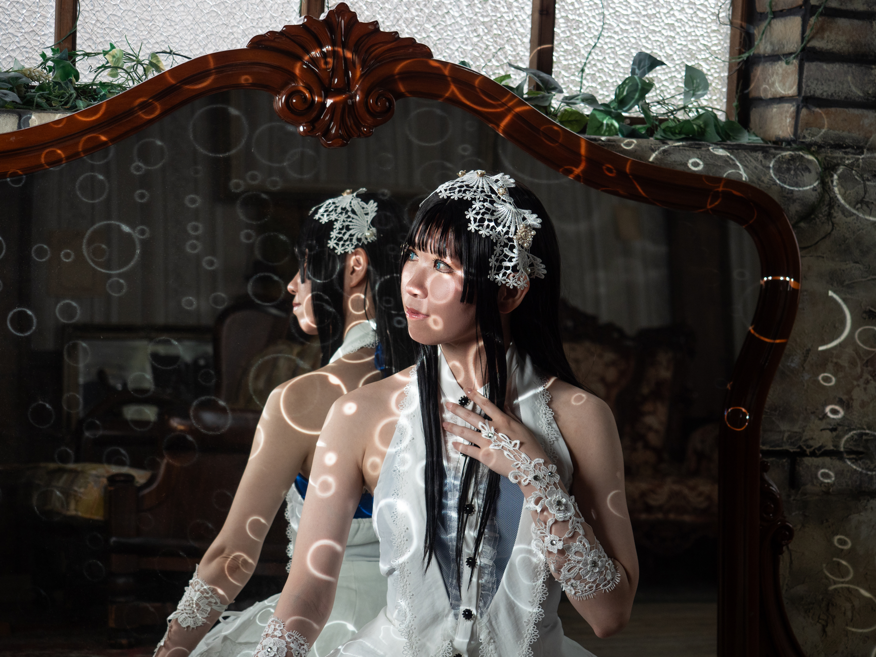 創作アイドルと鏡