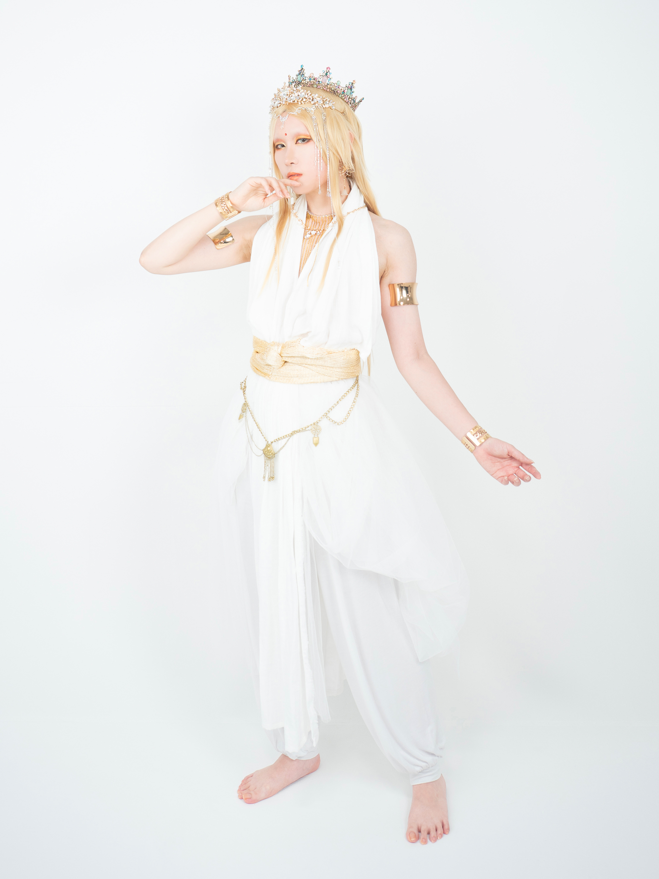 スタジオクォーツにて創作コスプレ「菩薩様」