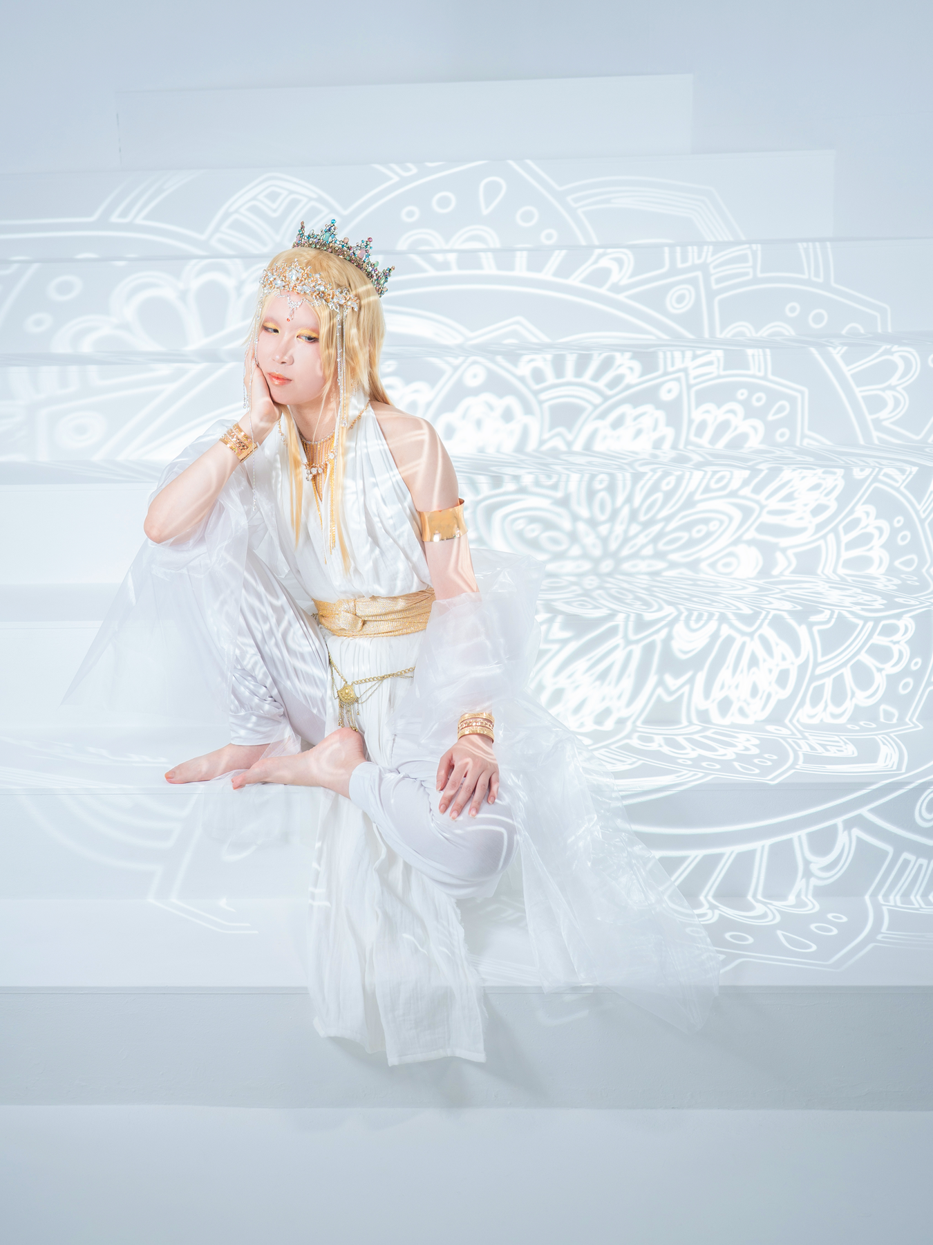 斜めからプロジェクターを当てたお写真